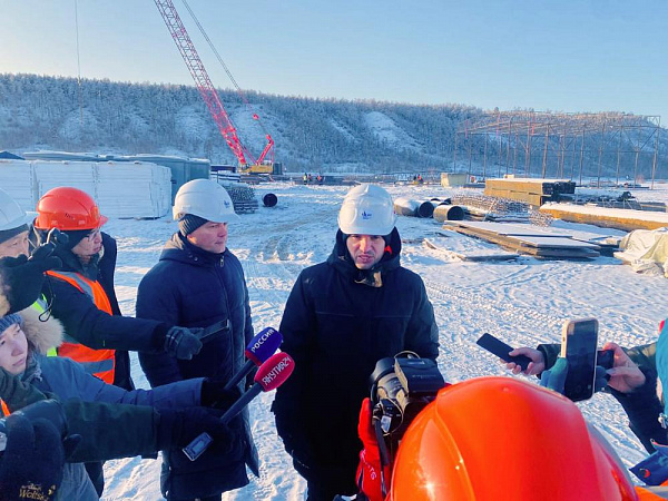 Journalists see the results of the first month of construction of the Lena Bridge