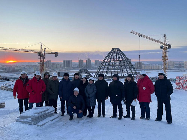 Deputies of the Il Tumen visit the Arctic Center under construction in Yakutsk